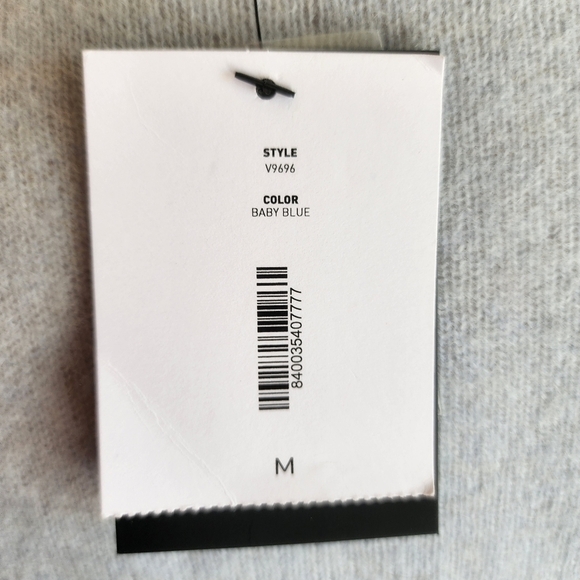 🌸 NEW | Bloomingdales | 100% Cashmere sweater, M - Picture 8 of 10